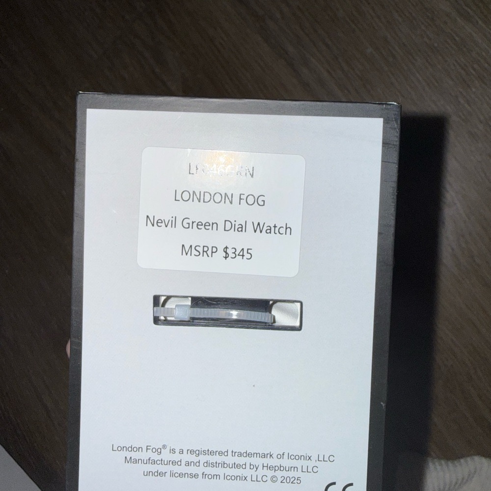 NWT London Fog Gold and Brown Watch - Picture 5 of 5